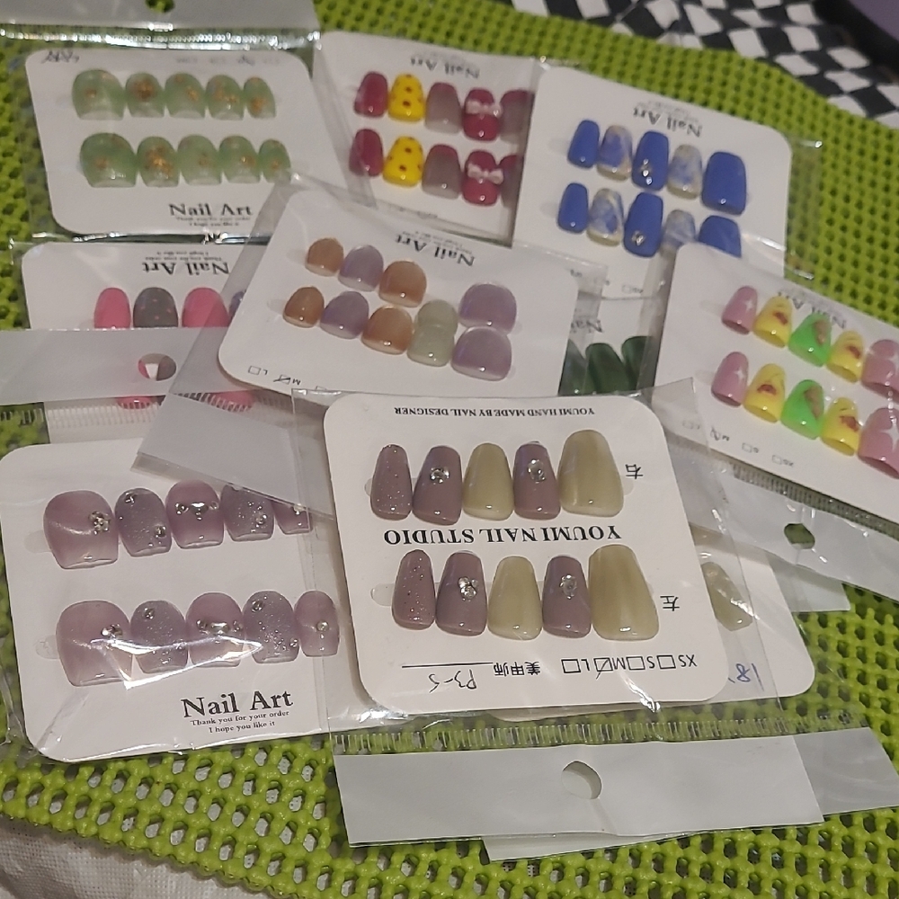 Colorful Nail Art Set